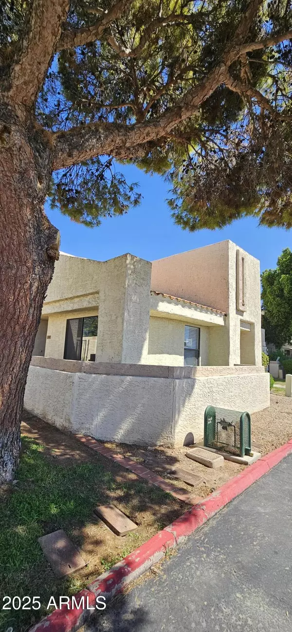 Phoenix, AZ 85022,774 E MORNINGSIDE Drive