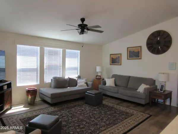 Tucson, AZ 85710,7570 E Speedway Boulevard #573
