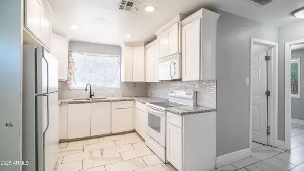 Glendale, AZ 85301,5550 W GARDENIA Avenue