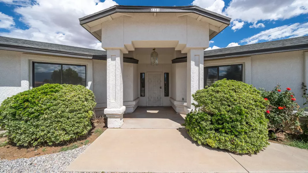 2331 E CRISTINA Avenue, Sierra Vista, AZ 85635