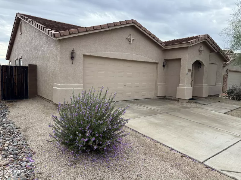 2378 N GREENBRIER Lane, Casa Grande, AZ 85122