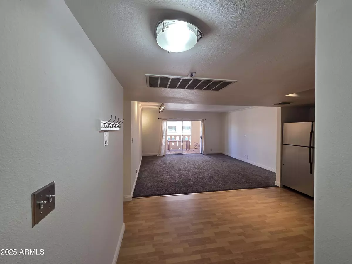 Scottsdale, AZ 85251,7920 E CAMELBACK Road #408