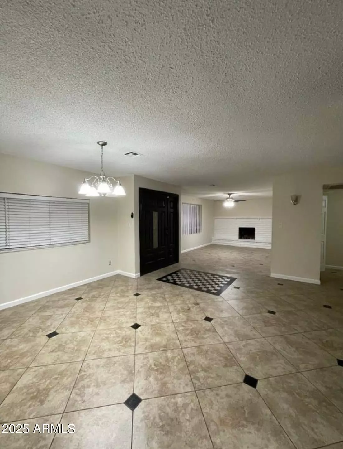 Phoenix, AZ 85033,6629 W COOLIDGE Street