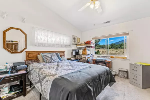 Flagstaff, AZ 86001,3377 W Lois Lane