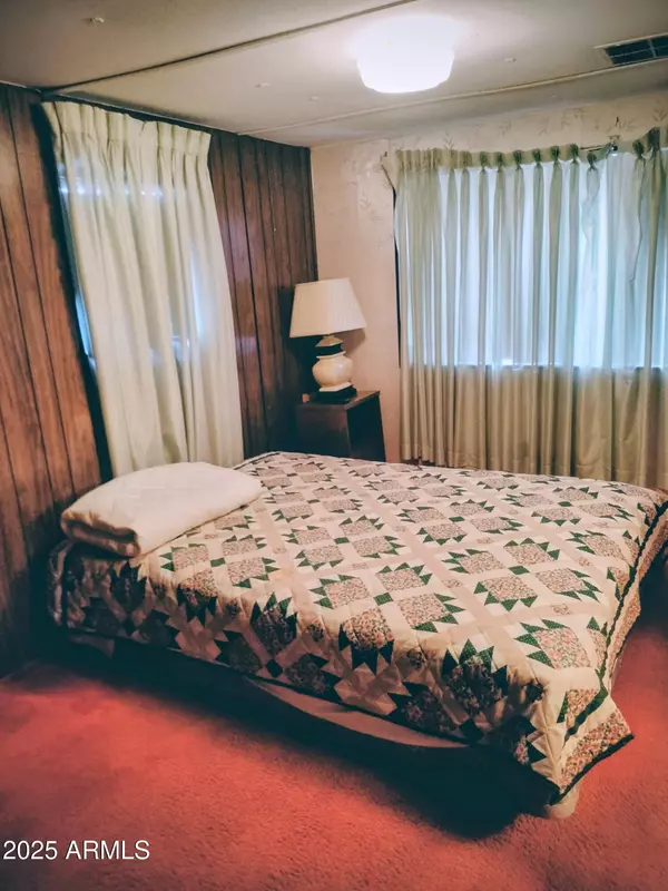 Chandler, AZ 85225,1505 N EVERGREEN Street #42