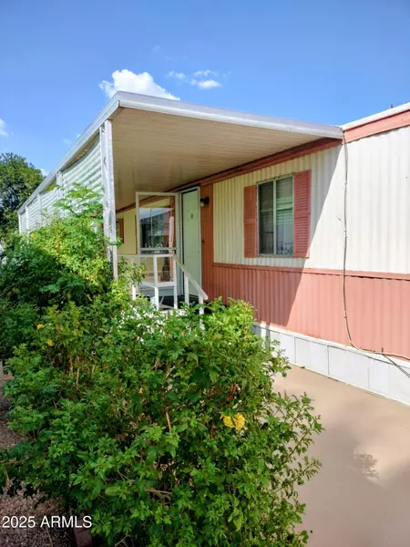 1505 N EVERGREEN Street #42, Chandler, AZ 85225