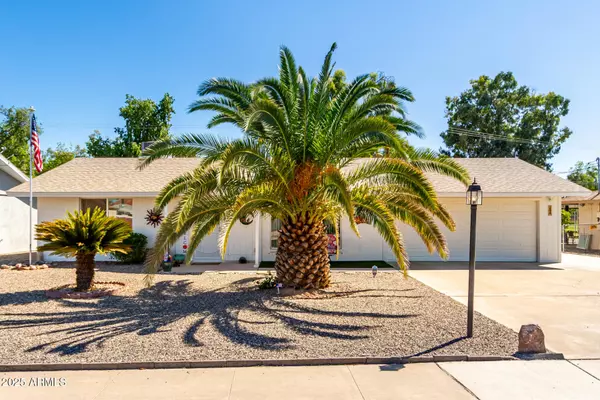 10839 W OAKMONT Drive, Sun City, AZ 85351