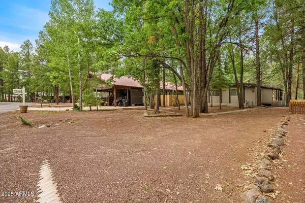 Pinetop, AZ 85935,5369 N BLUE RIDGE Loop #S