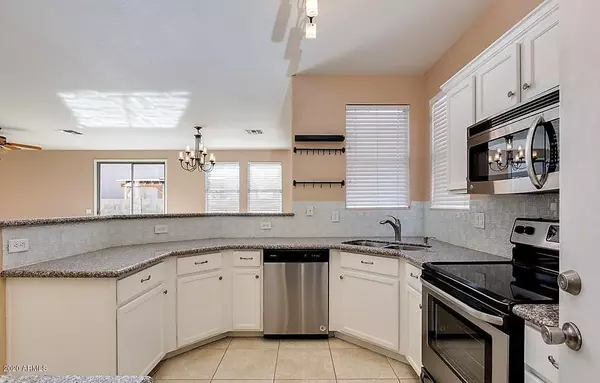 Mesa, AZ 85209,9015 E GABLE Avenue