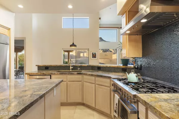 Scottsdale, AZ 85255,24019 N 112TH Place