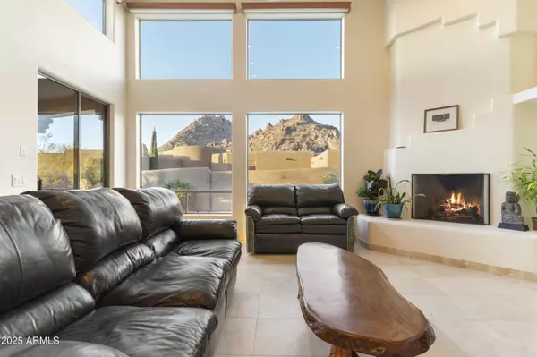 Scottsdale, AZ 85255,24019 N 112TH Place