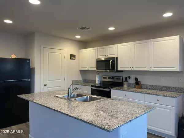 Coolidge, AZ 85128,817 W CAROLINE Street