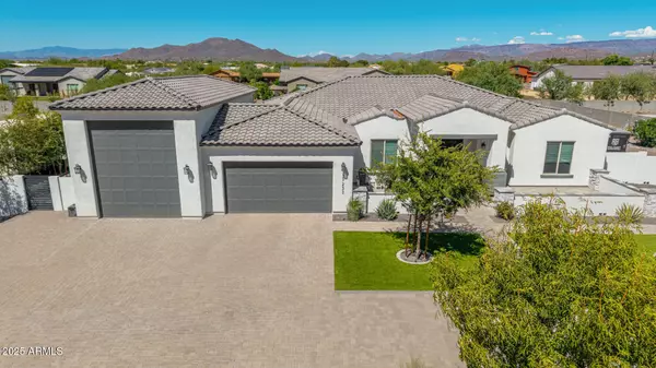 37233 N 11TH Avenue, Phoenix, AZ 85086