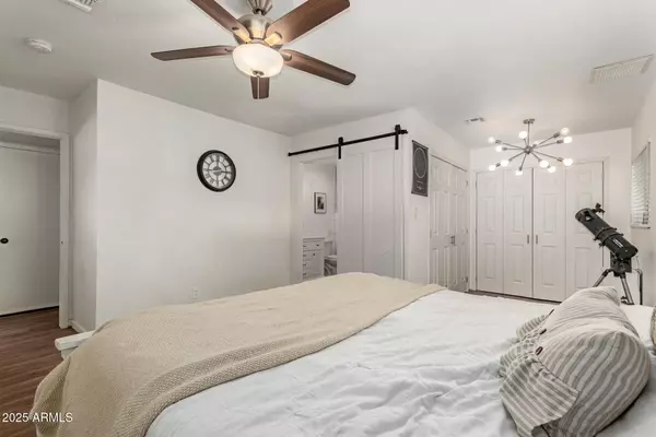 Phoenix, AZ 85032,3010 E CORRINE Drive