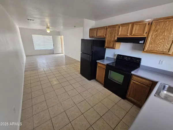 Arizona City, AZ 85123,9871 W SANTA CRUZ Boulevard #B