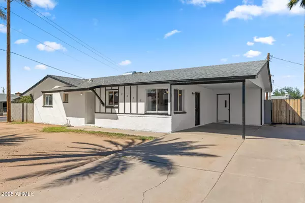 Phoenix, AZ 85040,2230 E CHIPMAN Road