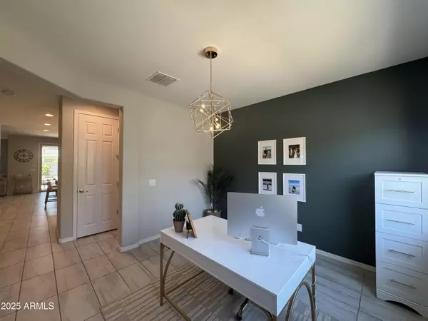 Avondale, AZ 85323,10835 W KING Street
