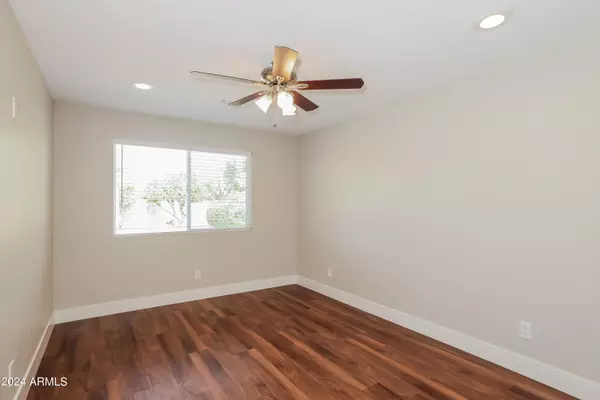 Phoenix, AZ 85022,2138 E MONTE CRISTO Avenue