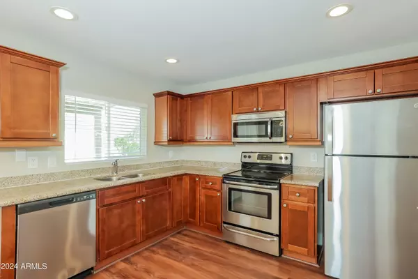 Phoenix, AZ 85022,2138 E MONTE CRISTO Avenue