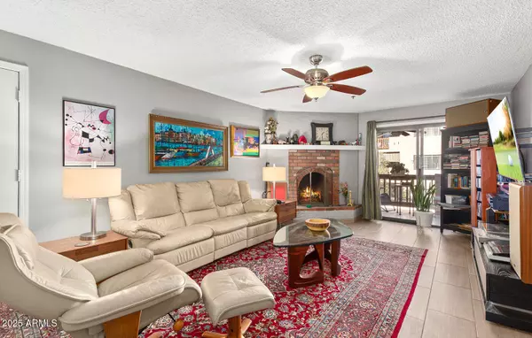 Scottsdale, AZ 85251,3031 N CIVIC CENTER Plaza #230