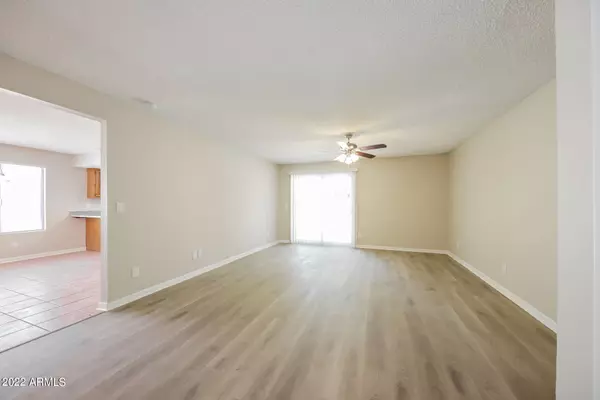 Glendale, AZ 85302,10237 N 45TH Avenue