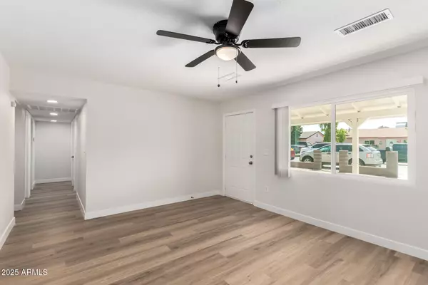 Phoenix, AZ 85041,4140 W BURGESS Lane