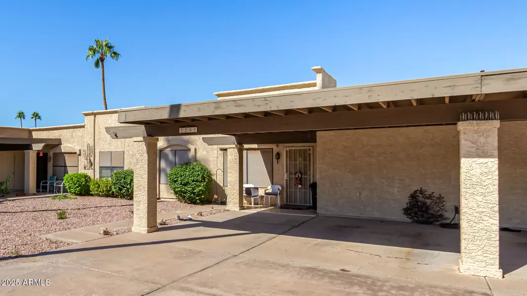 7752 E CORALBELL Avenue, Mesa, AZ 85208