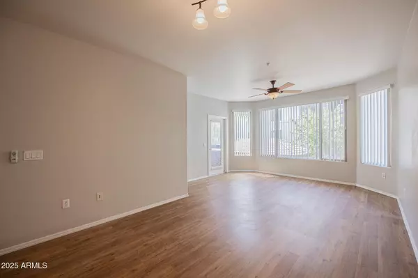 Tempe, AZ 85281,435 W RIO SALADO Parkway #229