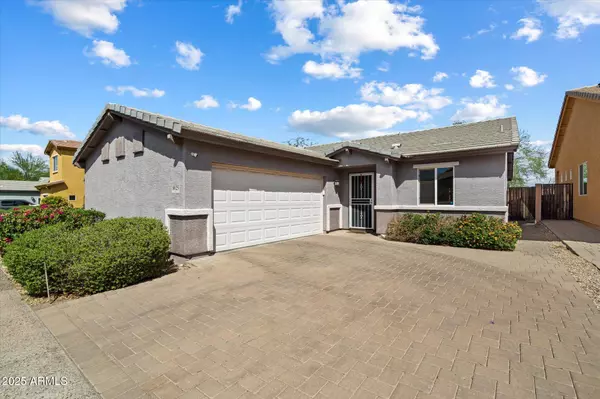 8025 S 5TH Avenue, Phoenix, AZ 85041