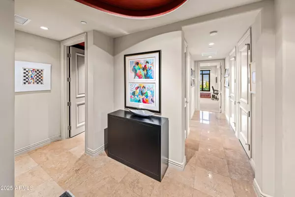 Scottsdale, AZ 85251,7181 E Camelback Road #610