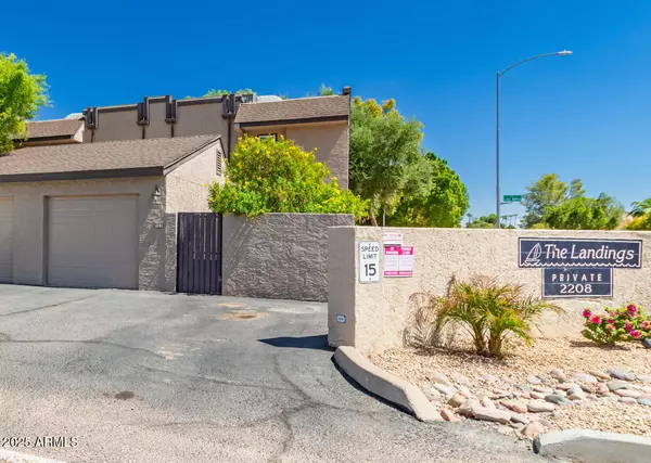 2208 W LINDNER Avenue #1, Mesa, AZ 85202