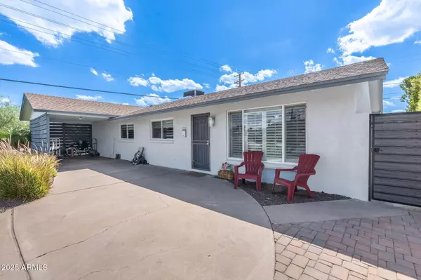 Scottsdale, AZ 85251,8155 E WELDON Avenue