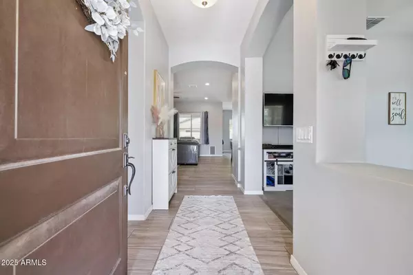 Queen Creek, AZ 85142,20514 E MAYBERRY Road