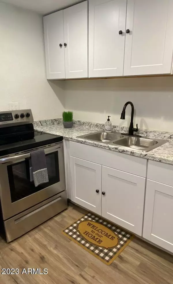 Phoenix, AZ 85009,3045 W Coronado Road