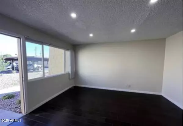 Scottsdale, AZ 85251,8055 E THOMAS Road #D107