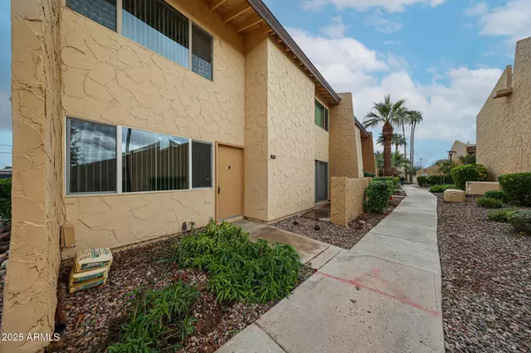 Scottsdale, AZ 85251,8055 E THOMAS Road #D107