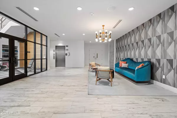 Phoenix, AZ 85012,3131 N Central Avenue #6002