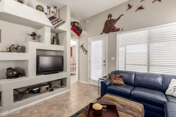 Fountain Hills, AZ 85268,16709 E BAYFIELD Drive #B