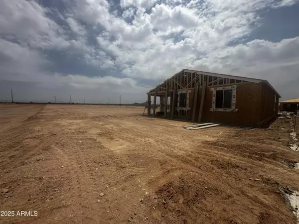 San Tan Valley, AZ 85140,6498 E FIDDLENECK Way