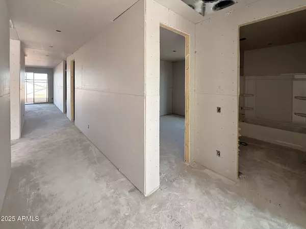 San Tan Valley, AZ 85140,6526 E FIDDLENECK Way