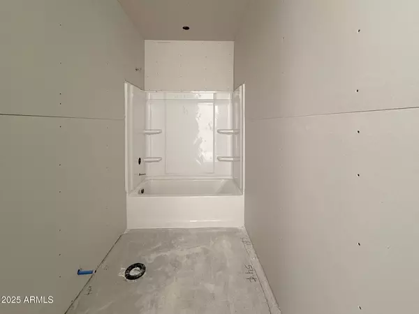 San Tan Valley, AZ 85140,6526 E FIDDLENECK Way