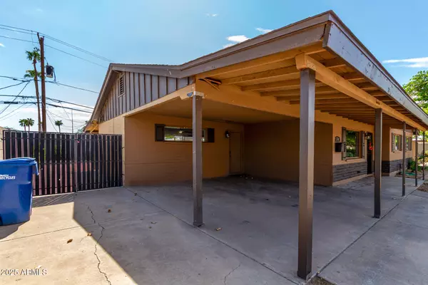 Mesa, AZ 85204,2041 E 3RD Drive