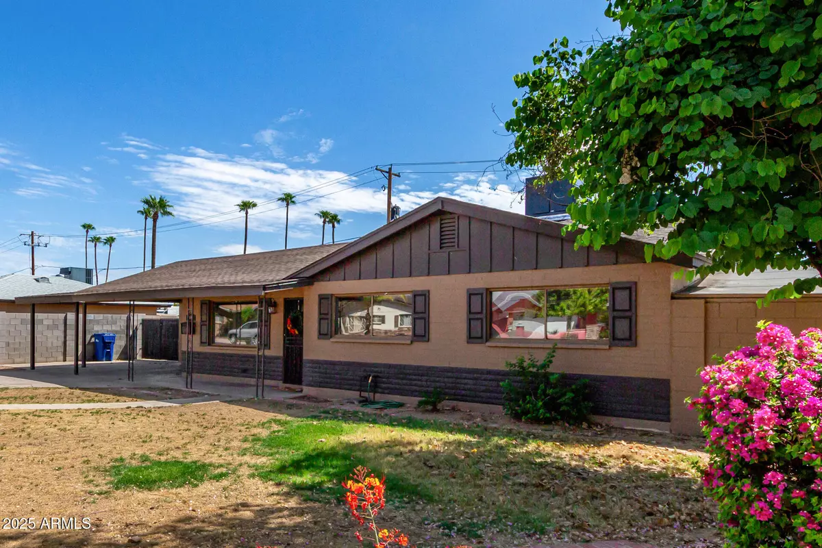 Mesa, AZ 85204,2041 E 3RD Drive