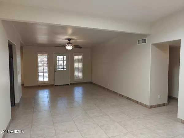 Scottsdale, AZ 85250,8428 E MALCOMB Drive