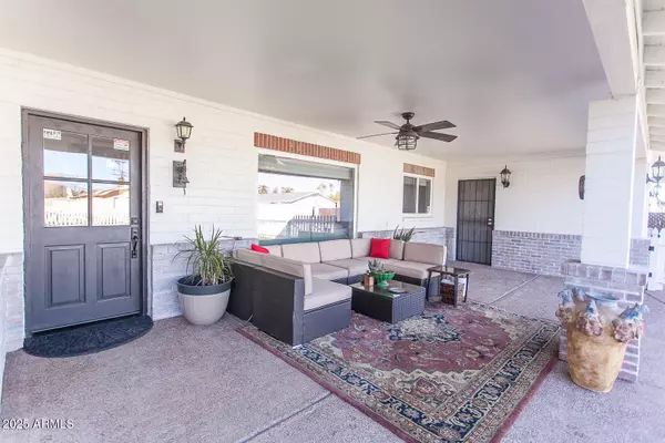 Phoenix, AZ 85018,4301 E OSBORN Road