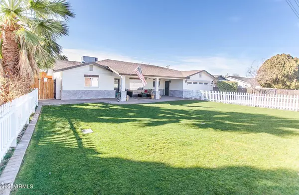Phoenix, AZ 85018,4301 E OSBORN Road