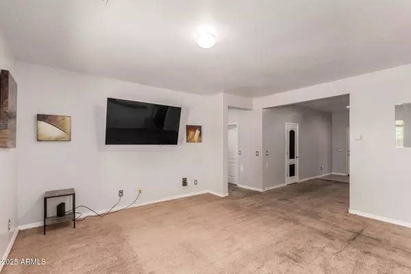 Buckeye, AZ 85326,25409 W ELLIS Drive
