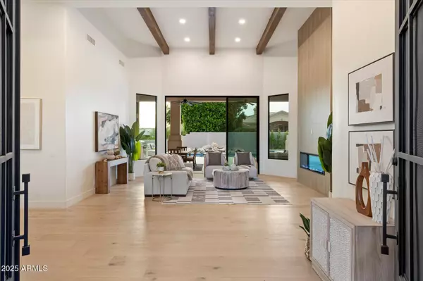 Scottsdale, AZ 85259,9826 N 131ST Street