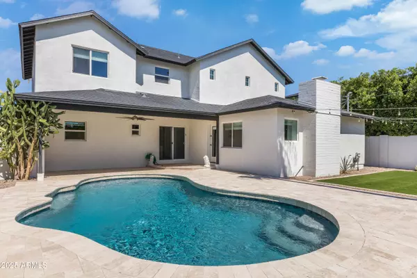 Phoenix, AZ 85018,4427 E TURNEY Avenue