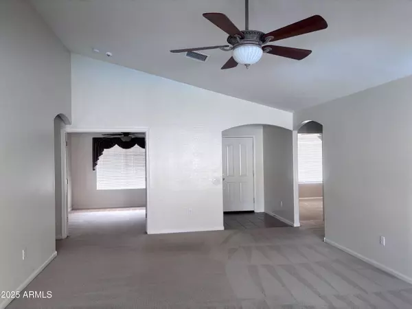 Casa Grande, AZ 85122,1614 E CLOVER Street